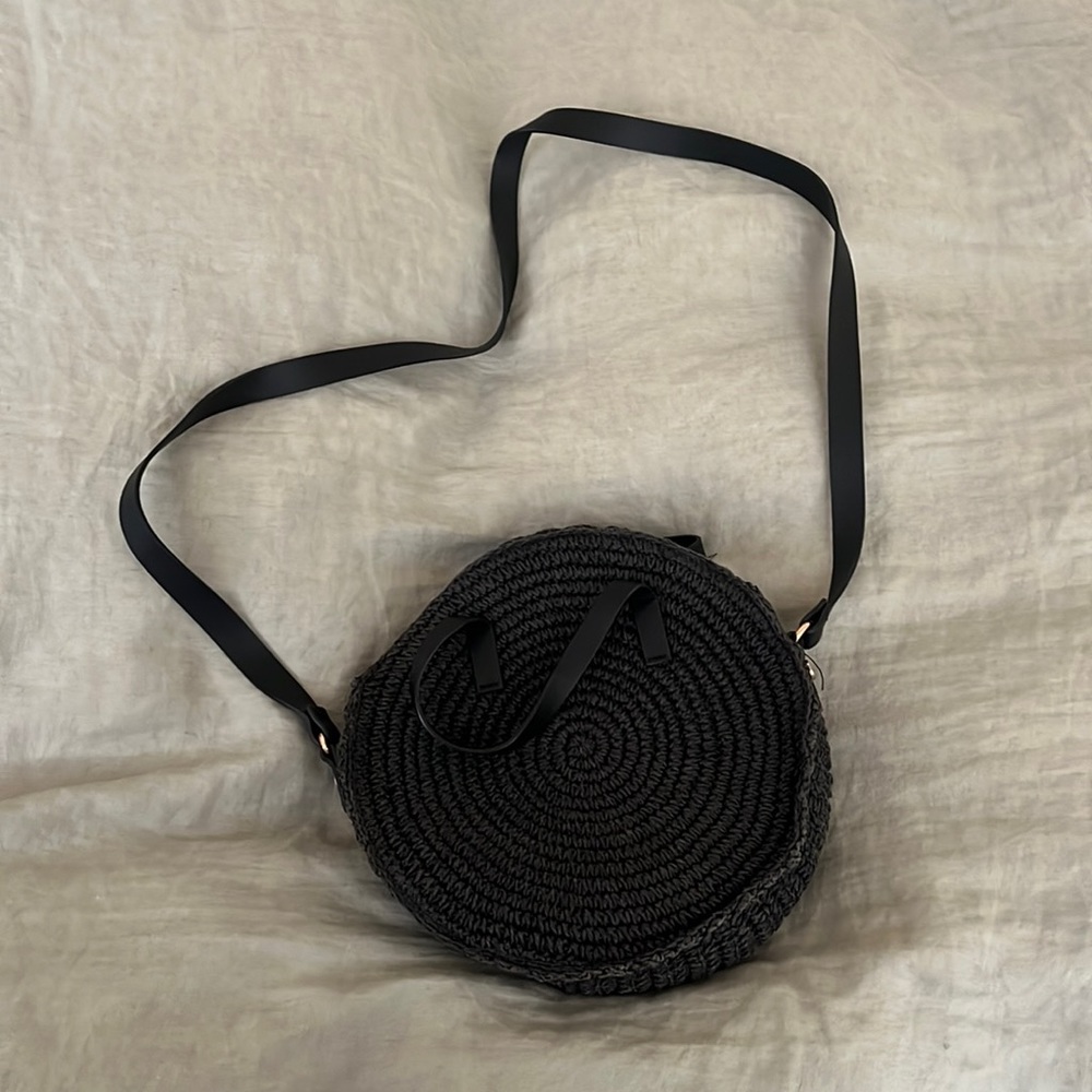 H&M black straw raffia bag